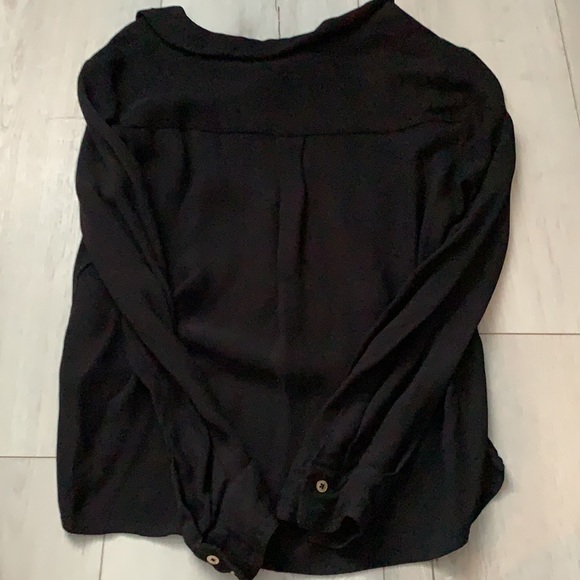 Black blouse - Picture 7 of 7